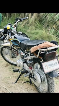 دراجه للبيع موديل 2024 محدث 2025 مكفوله كفاله عامه اوراق سكنر 5نظيفه ك...