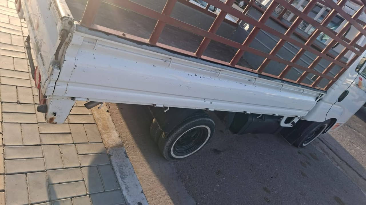 كيا حمل 2013 رقم قادسية سنوية ورقم إنكليزي باسمي تحويل مباشر رقم الهاتف *********** بغداد, العراق
