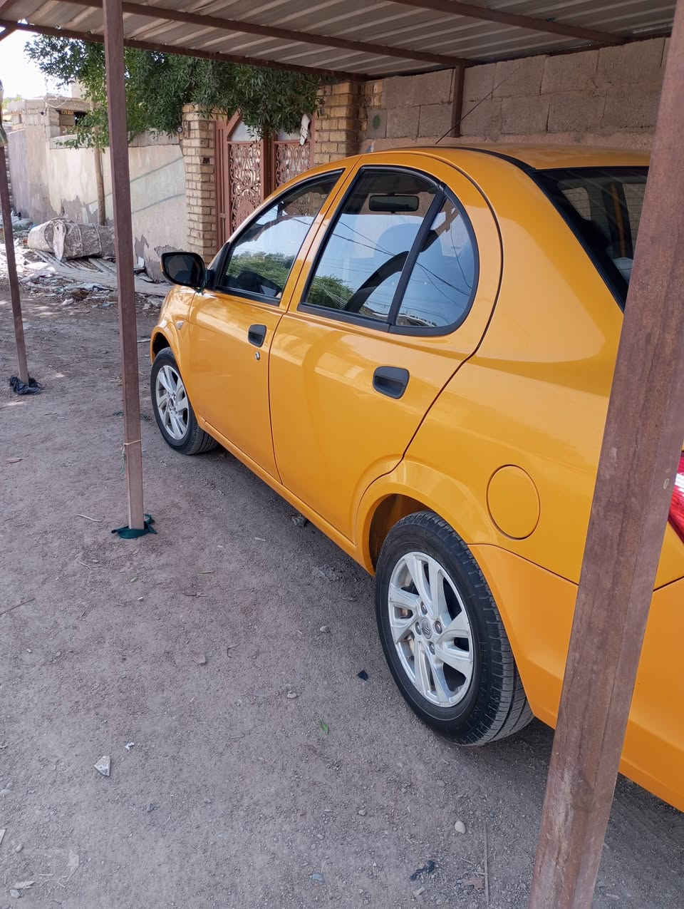 سلام عليكم ساينه للبيع موديل 20 كفاله عامه ما عداء خيط بخار بل مكينه الرقم *********** السعر 55و بيها مجال
