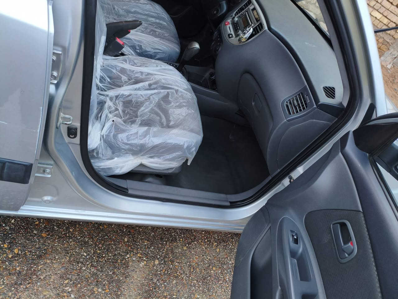 كيا ريو 2009 خليجيه كفاله عامه استخدام شخص ماشيه 113/***********
