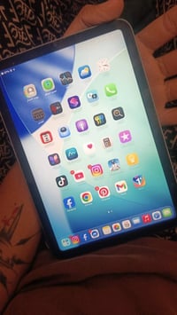 ايباد ميني 6 • ٦٤ • المشتل