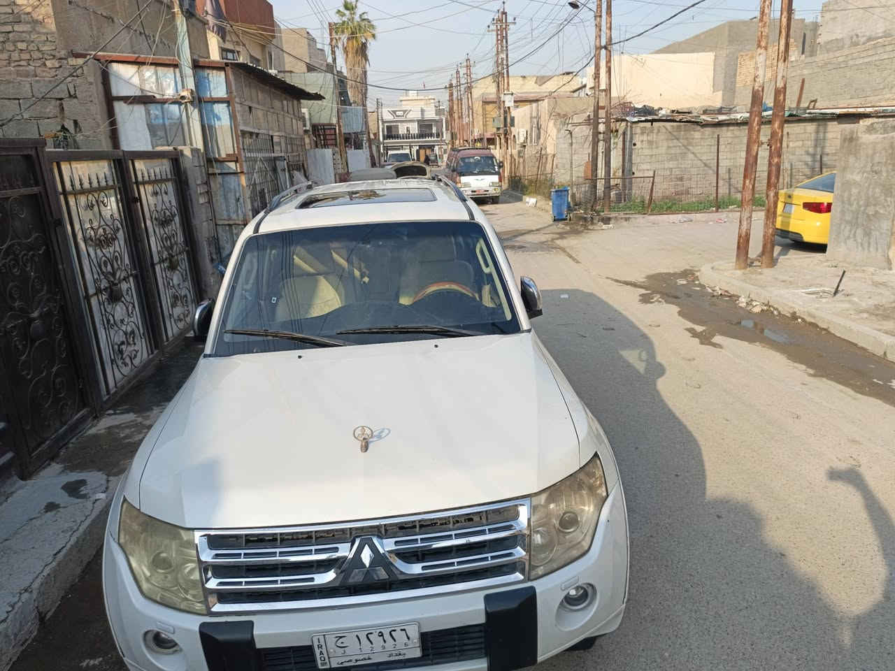 🔥 للبيع متسوبيشي باجيرو 2010 حبتور 🔥كفاله عامه
🚘 مكينة: 3500 V6

🛞 دفع رباعي: 4×4 خفيف + ثقيل

👥 7 ركاب

📊 العداد: 250 ألف

✨ فول مواصفات: ✔️ فتحة سقف

✔️ جلد

✔️ دمام + سستم صوت كامل

✔️ حاكية

✔️ مراي شفط + إشارات بالمراي

✔️ كشنات كهرباء

✔️ ثلاجة

✔️ 3 قطع تبريد

✔️ حساسات خلفية

✔️ زراك لايت

✔️ كامرة (فاصلها)

✔️ بلوتوث

✔️ تحكمات ستيرن 3 جهات

🔧 الحالة: ✅ السيارة جاهزة من كلشي

✅ المحرك والكير بحالة ممتازة

✅ تبريد السيارة ثلج

✅ بيها بارد بسيط جدا بالبنيد وخشم الجاملغ

✅ تايرات جديدة

✅ بطارية جديدة

✅ إدامة كاملة + إدامة جديدة

✅ تبديل بلكات

✅ تنظيف نوزلات

✅ تنظيف منظومة الوقود

✅ راديتر جديد (تحضيرات الصيف)

✅ كاملة برغي – مناقصة

📄 التسجيل: 📍 رقم بغداد

✍️ باسمـي

🔄 تحويل ثاني يوم

💰 السعر: 147 ورقه

(بيها مجال بسيط)

📍 المكان: بغداد – الزعفرانية

📞 للاتصال:

***********
