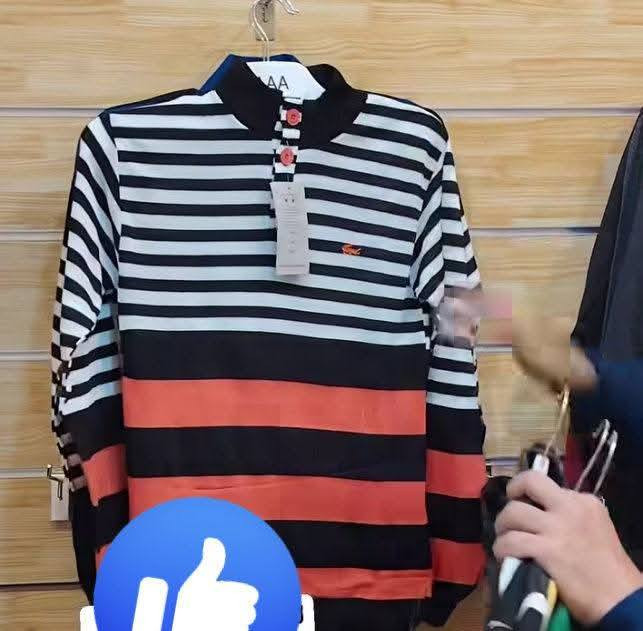 السلام عليكم
بلوز شبابي 
سعر الدرزن 20الف 
كل 5درزن توصيل مجاني 
كل عشره درزن درزن هديه 
متوفر توصيل محافظات


**إذا كنت صاحب هذا الإعلان وتريد حذفه لأي سبب، رجاءا أرسل رسالة إلى الدعم الفني**