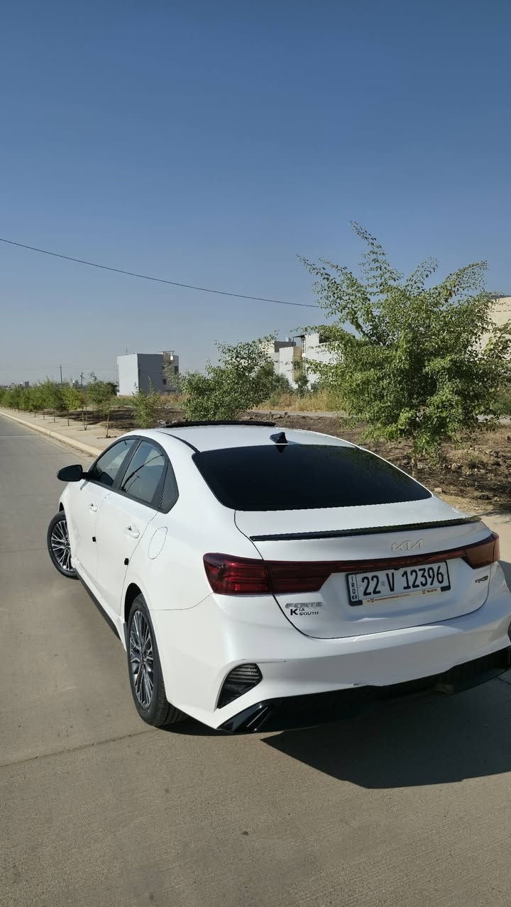 بلاش البلاش
KIA.forty ,,,GTLin2024
الممشى ٣٢الف مايل 
المواصفات 
كشنات جلد 
كشنات تدفئه تبريد 
كشن كهرباء 
تبريد شاشه 
تبريد قطعتين مناخ منفصل 
اناره داخليه باللون الابيض 
مانع انزلاق 
تحديد مسار 
قياده ذاتيه 
نقاط عمياء 
فتحة سقف طكتين 
مرايه اوتودم متغيره 
كامره دواره 
شاشه كبيره 
سماعات harman/kardon
هندبريك بصمه 
اوتو هولد توقف ذاتي 
الضرر /جاملغ وباب جهة النفر ايرباك ستيرن سستم 
بدون لغد بدون شاصي 
رقم الشاصي موجود بالصور 
للتواصل *********** واتساب او على الخط

