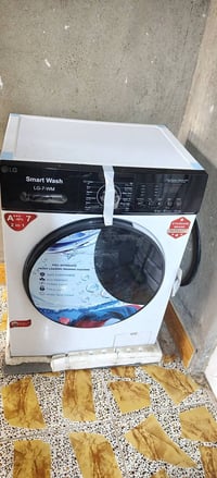 غساله جديدة مامستعلمه وزن 7 كيلو  رقم الاتصال (07708720066)