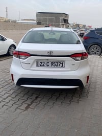 كورلا أمريكي 2022 حادث بس باردات بدون صبغ  البنيد شبر بارد وجملغ امامي...