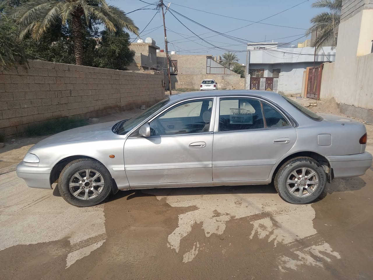 سوناتا 2 موديل 94  كير محرك مكفول صدر امامي خلفي جديد
سيارة بلادي السعر 48 بيها مجال بسيط حك الجية 
شرط تحويل ***********
بعقوبة المفرق
