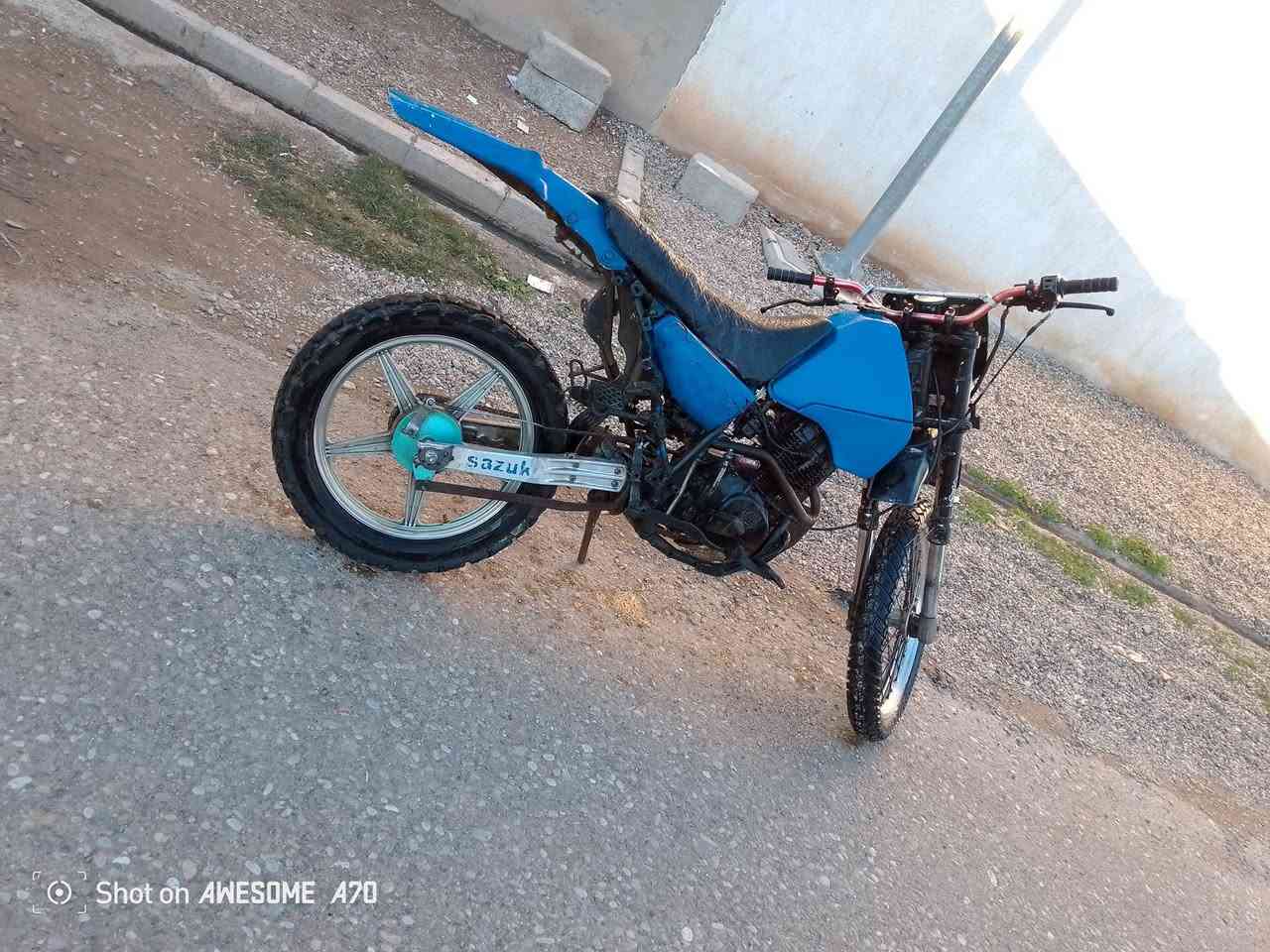 دراجه قفاز البيع فقط تريد صلنصه مكاني شركه طارق ***********
