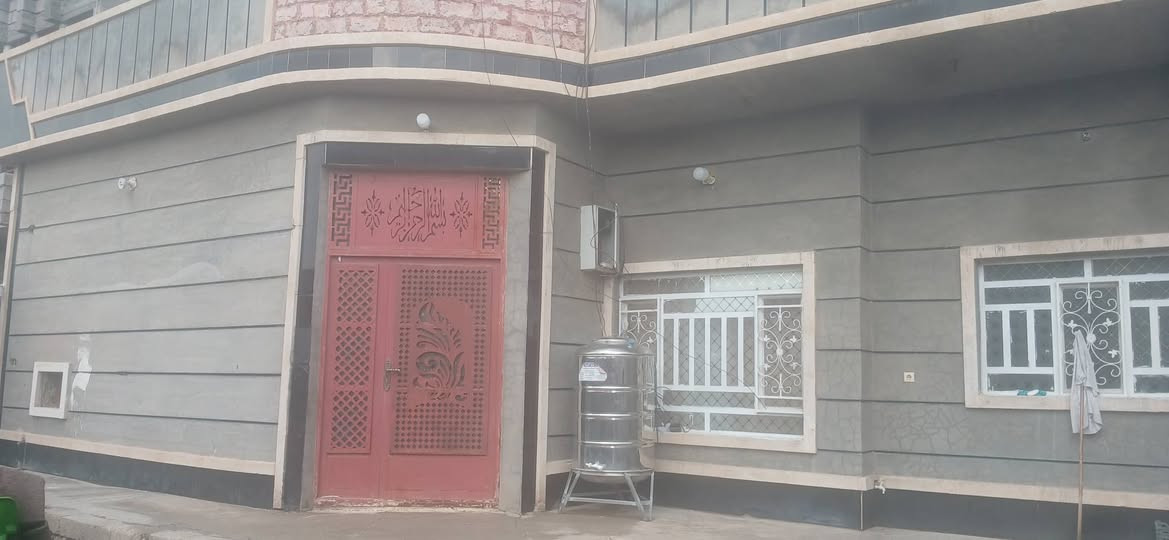 للبيع او للأيجار روتانا ٤ غرف نوم صاله كبيره هول استقبال ٥في ٩ للإستفسار ***********
