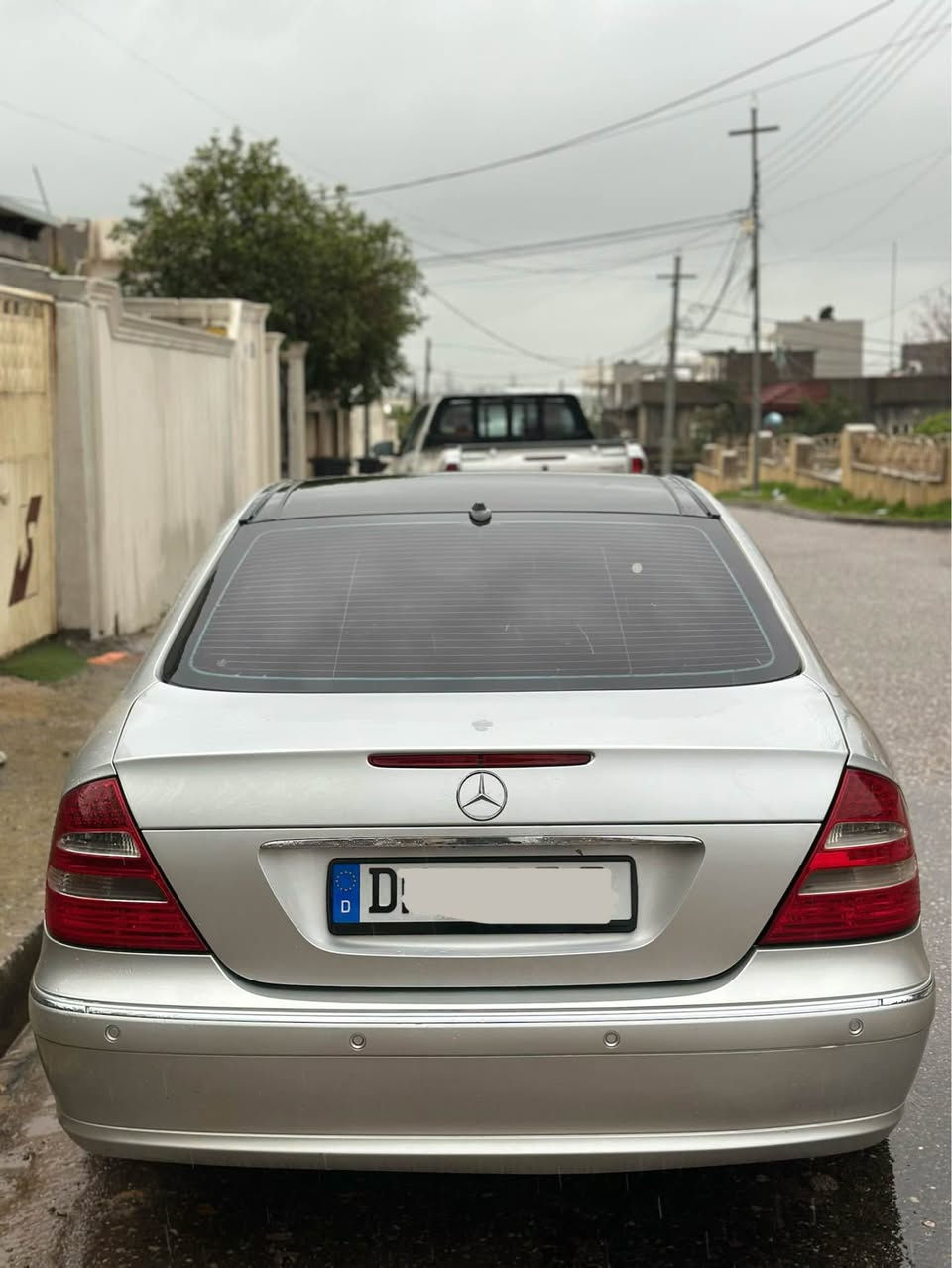 گورین و فروتن
mercedes e320 2003 
فول فول مواصفات پانوراما
کوشن کهربائئ
کوشن خزن
کوشن جلد و هیتەر
پێش و پشت حساس شریکە
پش و پشت جەگێ هەوای شەریکە
٦ سیدی
تحدید سرعە 
سوکان کهربائئ
سوکان تحکمات
فول فولە هەمی شەرتە
منافێست ابراهیم خلیل شەرت
غرامە شەرت
دەعامی بو دەعامی شەرت
گێر و مەکینە شەرتی سونەر
سقف و حیزم شەرتە
بێ دەعم و لێدان
سعر 89$ و مەجالەکێ کێم
سیارا ل ئاکرێ
رقم تلفون و واتسئاپ
*********** اكر, نينوى

