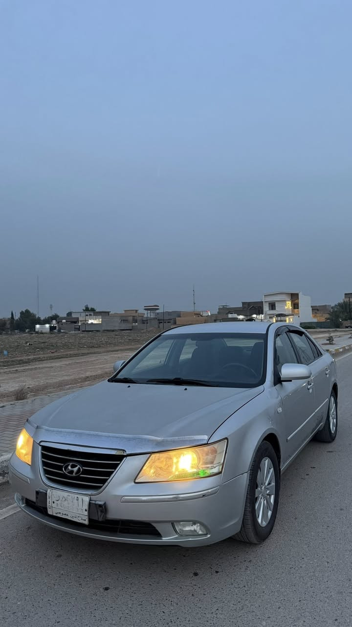 السلام عليكم للبيع
هونداي سوناتا 2011 وارد كوري رقم صلاح الدين الماني مشروع وطني شرط تحويل ثاني يوم محرك 4 سلندر حجم 2000 كير و محرك شرط مكفولات تخم تاير صدر خلفي و امامي جديد تبريد ثلج تدفئه نار السياره بيها جراد ثلاث قطع و اني أبيعهن صبغ و شرط بدون قطرة دواخل السياره جديده و مال جناي شرط ترايهاا زيرو وين ما يعجبك اطلع بيهاا 
المكان صلاح الدين 
السعر 95 و بيهاا مجال للطيبين و اعتذر عن الاقساط و الوعده و الي يحب تفاصيل اكثر الاتصال على الرقم 
***********
***********
