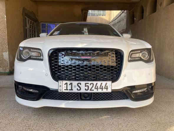 السلام عليكم مكلف بالنشر 
اوباما 2023 فول مواصفات 1/1 
خليجي وكالة هارلم 
بيها البنيد مفتوح 
بانوراما 
حساسات إماميه خلفيه رادار امامي 
برده خلفيه كهرباء 
دخول ذكي بصمتين 
خزن ميموري 
كشنات تدفئه تبريد هواي بعد مواصفات 
سعر 368 بيها مجال 
استفسار اتصال ‭٠٧٧٢ ٤٢٩ ٤٧٥٣‬
