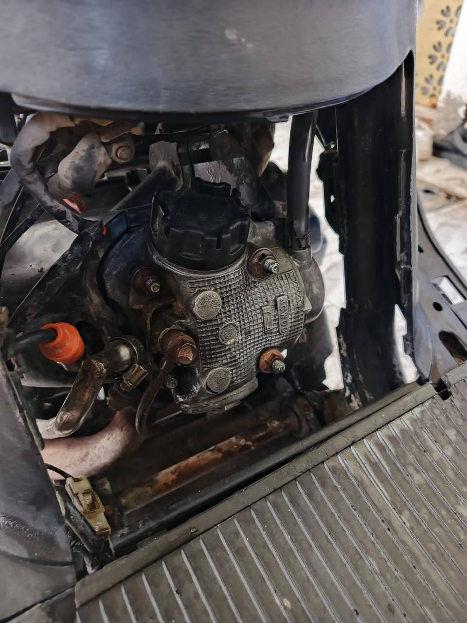 السلام عليكم فراشه للبيع مكان بصره ابو الخصيب السعر خاص***********
