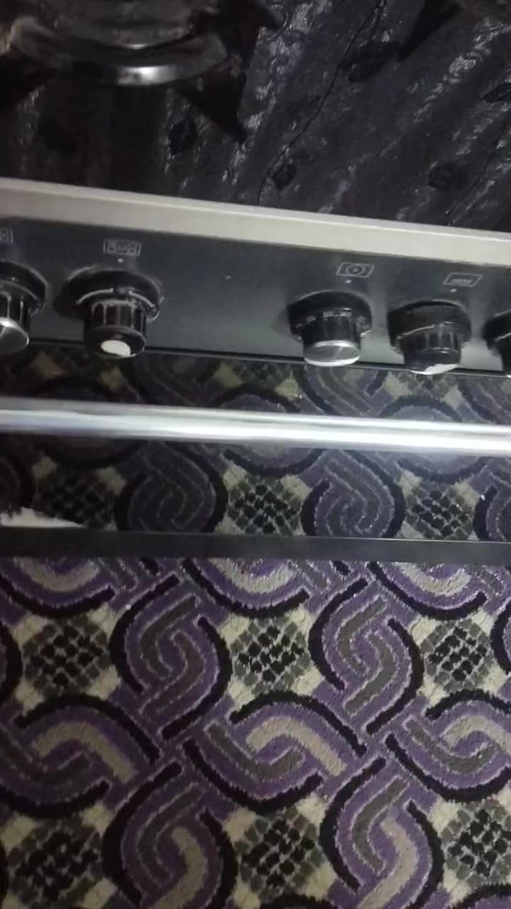 شغال فول نضافته السعر 175 وبيه مجال بصيط شراي خاص العنوان بغداد


**إذا كنت صاحب هذا الإعلان وتريد حذفه لأي سبب، رجاءا أرسل رسالة إلى الدعم الفني**