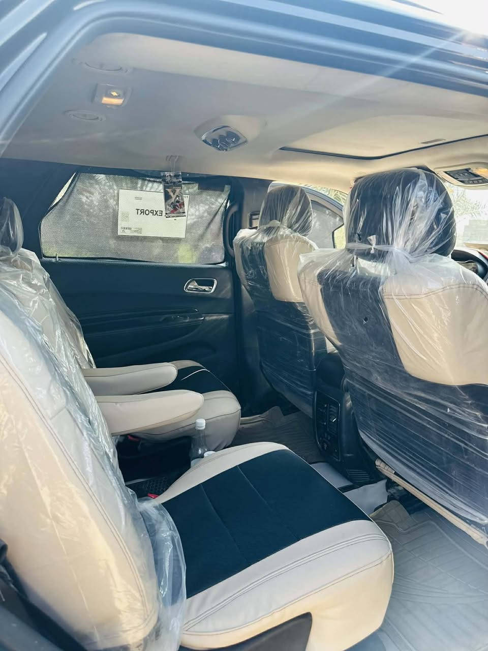 دوج دورنكو امريكي    فول مواصفات 1/1  
محرك : 6سلندر جديد قبل 2 يومين شاده 
موديل 2017 
رقم السيارة : بغداد 
مواصفات:
كير ماوس 
بصمة تشغيل 
بصمة ابواب 
مري قلاب
شاشة امامية كبيرة
كشنات ملكي منفصل 
كشنات شامو+جلد كهربائي 
كشنات خزن وضعيات 
كشنات تدفئة امامية 
كشنات خلفية تدفئة
حساسات امامية 
حساسات خلفيه
حساسات جانبية
  توتير جدد
 توقف ذاتي 
كامره خلفيه 
فتحت سقف 
مري جانبي هيتر و اشاره 
وضعيات قيادة (eco) (sport) 
شاحن وايرلس 
صندوك كهربائي 
تشغيل عن بعد 
تبريد 3 قطع
نظام ملاحة خرائط   
لايت زينون LED 
كشافات زينون
حادث جاملغ تبديل  
تراهم مراوس ب 2020 
مكان ناصريه
سعرها وتفاصيل خاص


**إذا كنت صاحب هذا الإعلان وتريد حذفه لأي سبب، رجاءا أرسل رسالة إلى الدعم الفني**