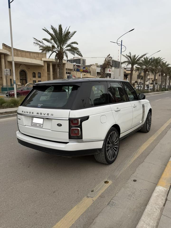 رانج روفر فوك موديل 2019 ✅
اوتوبايوجرافي 8 سلندر سوبر جارج
اعلى فئه كامل المواصفات 
وارد الماني ماشيه 82 الف كيلو 
السياره بدون صبغ بدون حادث
تبديل باب خلف السائق بنفس اللون 
للبيع السعر 45,500 دولار 
للاستفسار ***********
