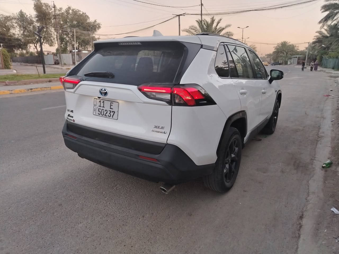 راف فور 2024 وارد امريكي
هايبرد( بنزين + كهرباء)
مواصفات XLE
فول مواصفات
رقم بغداد
ماشيه 35
صور الحادث مع المنشور
السعر 235 بيها مجال
العنوان بغداد الغزاليه
للاتصال ***********
