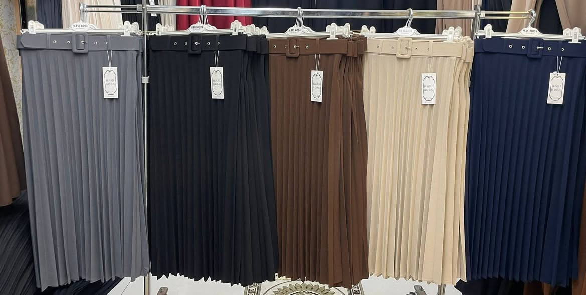 هذا الجمال كله ب١٥ الف انسب سعر بالعراق 🥰
كلشي عدنه بسعر الجمله وشرط الفحص اذا مو الخامه تخبل ترجع مع المندوب 👍
قياس التنورات ٣٨ الى ٤٨👍💯


**إذا كنت صاحب هذا الإعلان وتريد حذفه لأي سبب، رجاءا أرسل رسالة إلى الدعم الفني**