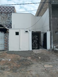 بيت • ١٠٠م • واجهة ٥م