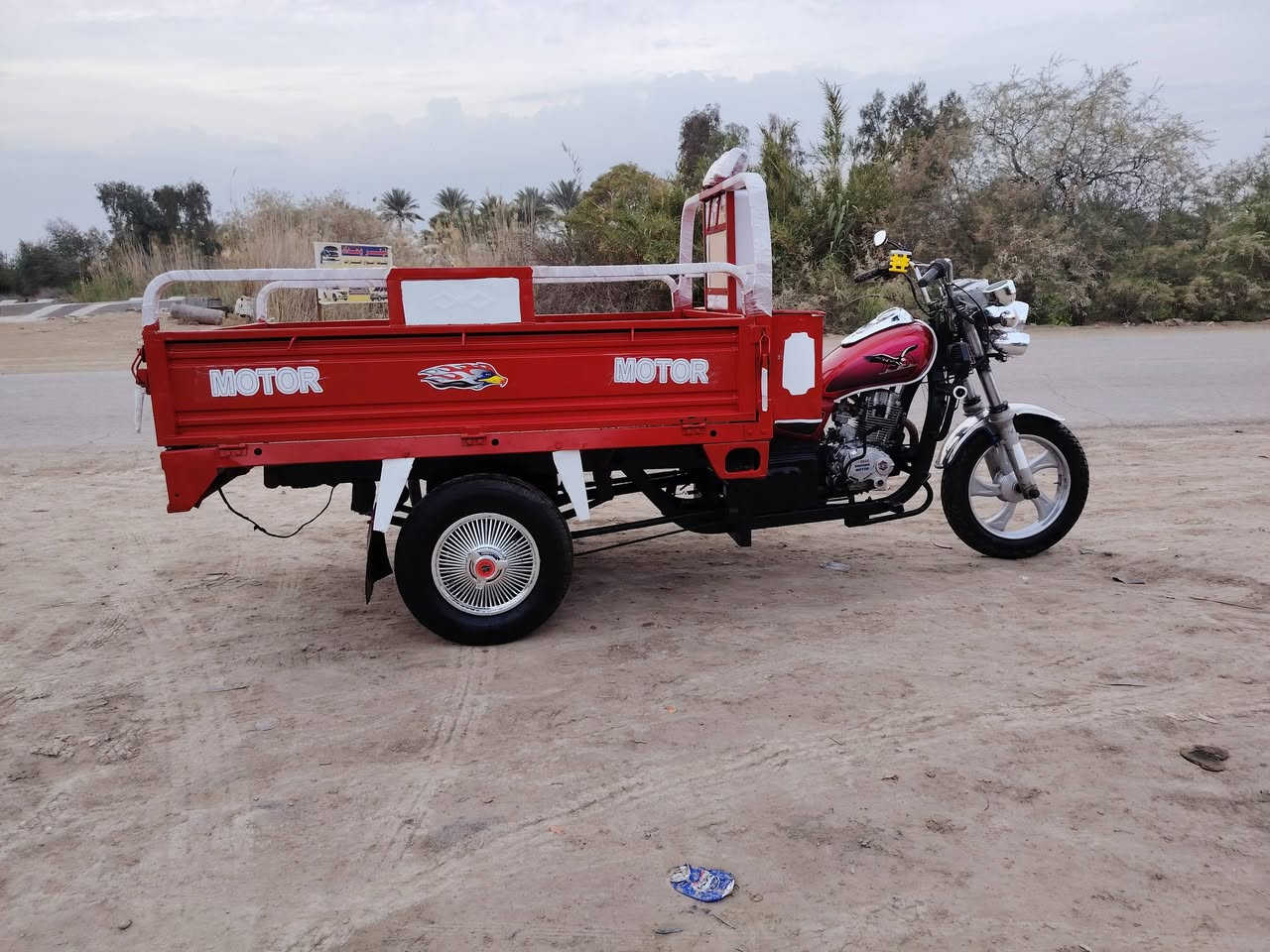 السلام عليكم ستوته للبيع اوراق اصولي الموديل 2013 طالعه بال 2014 مقفوله كفاله عامه كهربائيات كلها شغاله بها محرك 2022 ستوته خير من الله نقره سلف تخم تاير جديد رقبه مقفوله من لحيم السعر مليون وبيها مجال مكان بالحمزه الغربي والاستفسار على هذا الرقم***********
