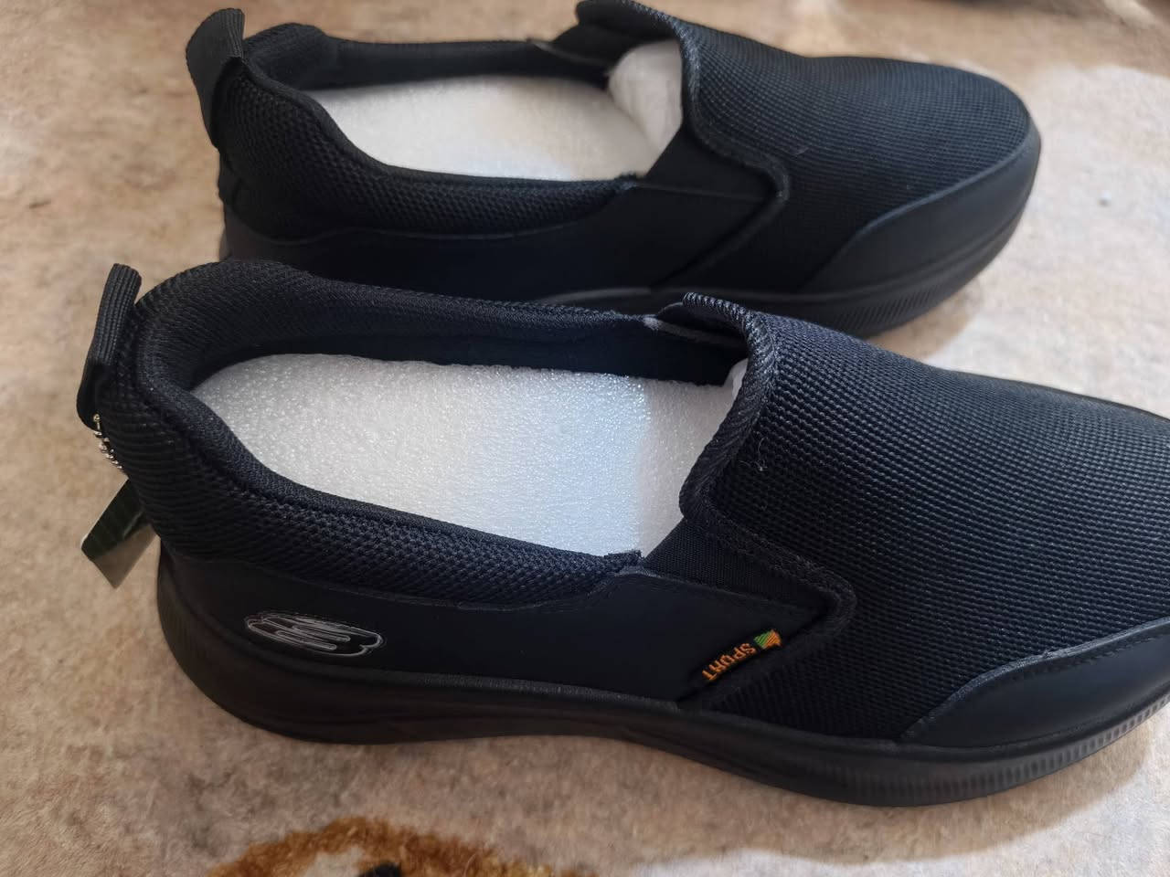 سكجر طبي وزن ريشه
ميموري فوم.. 

فيتنامي شرط

قياس41
طول القدم 25.5
عندي كم قطعه الي يريد قياس معيين بي خير ويدلل


**إذا كنت صاحب هذا الإعلان وتريد حذفه لأي سبب، رجاءا أرسل رسالة إلى الدعم الفني**