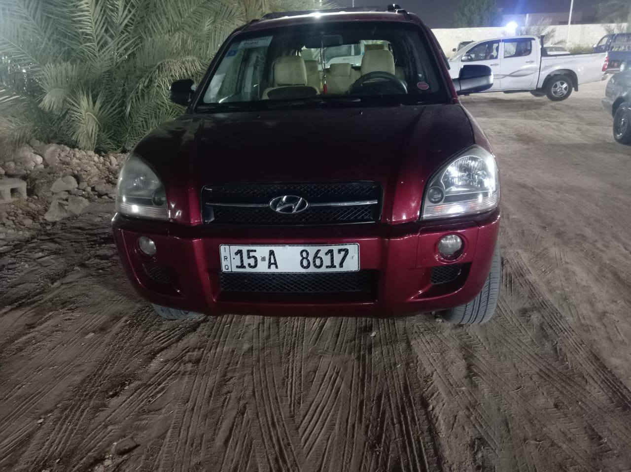 توسان ٢٠٠٧ سياره مال جناي كير عادي السعر ٨٥ مكفوله من ضربه مجرد صبغ حزام جماليه سنويه ٢٠٣٠ بااسمي سياره تبريد شغال تدفئه شغاله العنوان الفلوجه النساف *********** واتساب
