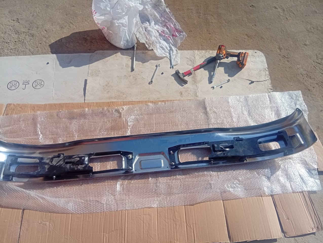 كماليات كنتر بزون ادوات احتياطيه كنتر العنوان ذي قار الرفاعي الشارع العام الاتصال  على الرقم ***********/***********
