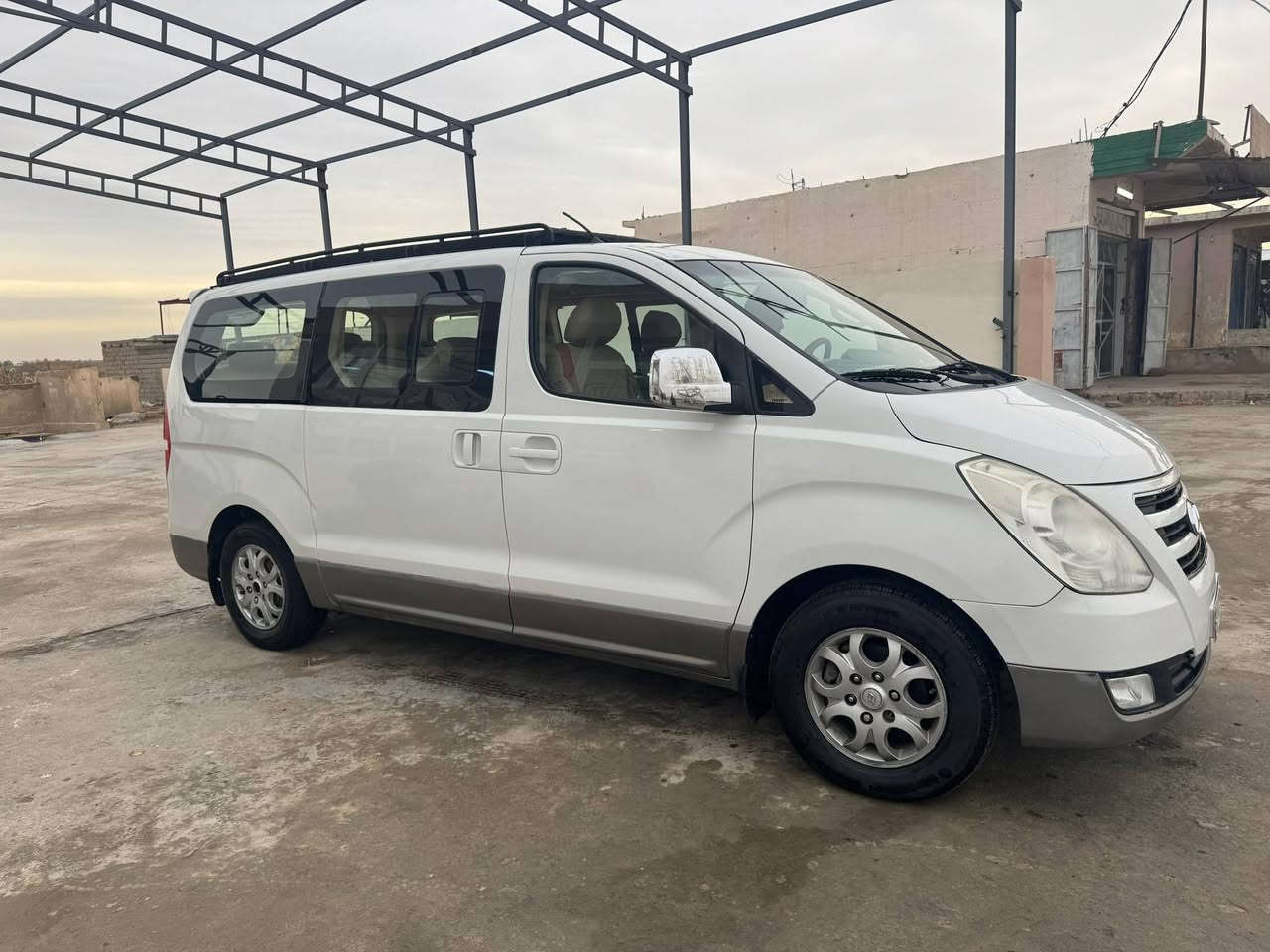 السلام عليكم ستاركس 2009 رقم دولي سياره جاهزه كير محرك تاير صدر تبريد تدفئ كلو شرط مصبوغه حزام وبيها جنطه مبدله بلادي شرط مكاني صلاح الدين تكريت او بيجي السعر 128 وبيها مجال ***********
