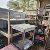 ميز حديد ثقيل • رفوف تركية • المسيب حي المعلمين