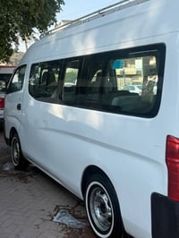 ٢٠١٥ • باتري جديد • تاير جديد