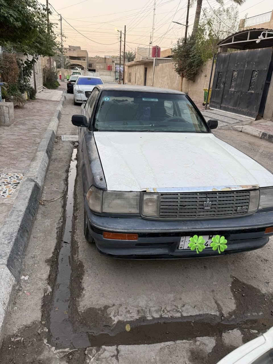 السلام عليكم سياره هارتوب موديل ٩٠ نفخ رقم الجديد بغداد تحويل ثاني يوم السنويه جديده محرك وكير ثنين ونص الكهربائياته كوله شغاله مابيه نقص الدواخل جديد دشبول ايسر ابلاد السياره كفاله من الكصه والنقل والضربه القويه السياره نقصه فقط حداديه السعر ٣٣ للاستفسار اتصال بلرقم ‭٠٧٧٢ ٥٥٤ ٤٨٢٤‬
