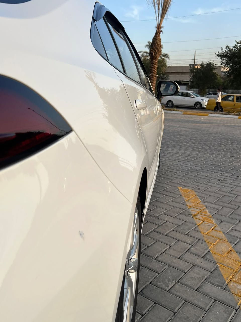 السلام عليكم للبيع كورلا HEV موديل 2025 مكفوله كفاله عامه من البارد ول صبغ ول تبديل ومن الرصعات ماشيه 14 اخت الزيرو وفول مواصفات من عده الكرسي مو كهرباء بحاله الوكاله السياره رقم بغداد باسمي مكانها بغداد السيديه للاستفسار عل سعر واي سؤال الاتصال عل رقم ***********  ولا تعلقلي تكلي السعر والسعر وتنطي سعر بكيفك  اتصل وبيك خير ودلل
