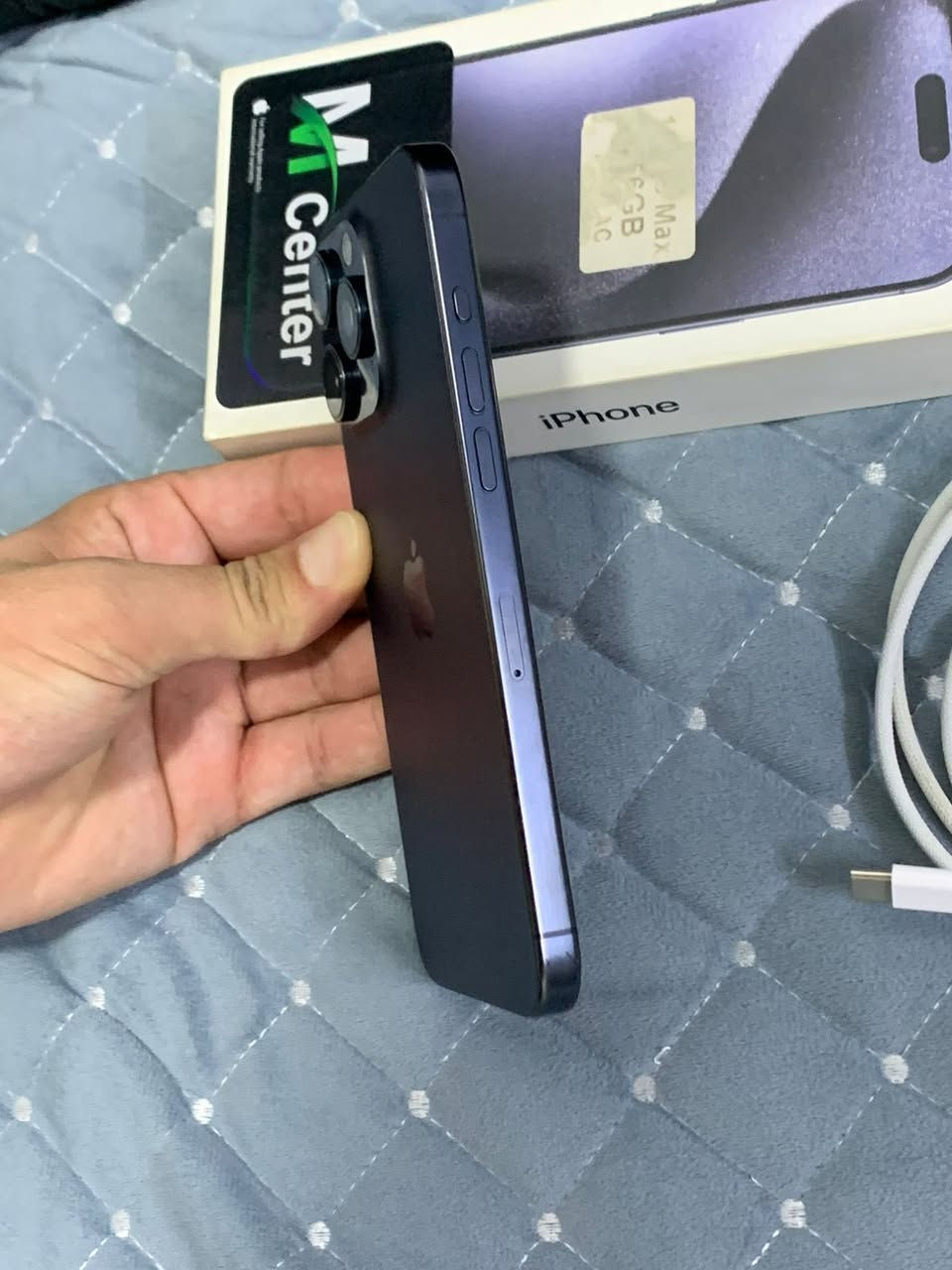 للبيع ايفون 15 برو ماكس 
نضافه فوول🔥🔥
بطاريه 87
دبلZ A 
كامل ملحقات 
السعر مليون و 50 الف وبي مجال بسيط 
للاستفسار الاتصال ع الرقم قليل متواجد فيس 

‭***********‬
***********
