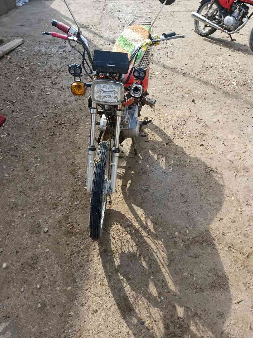 سلام عليكم نامه لبيع مامفتوحه مكاني ميسان كميت سعر ربعميه وخمسين 450 بابول ***********
