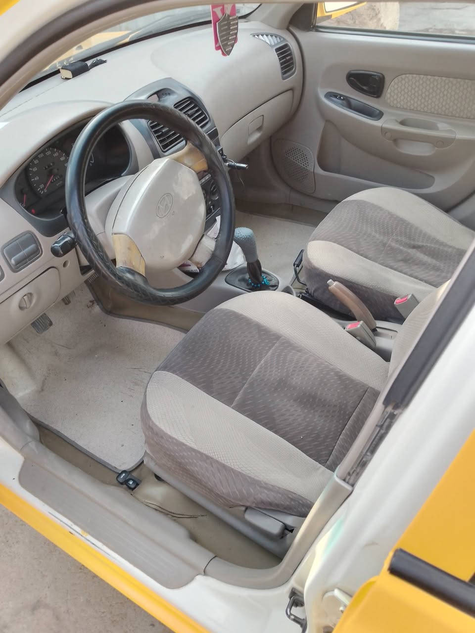 سياره افيرنه موديل 14سيارء جديده ستلام شركه 
سعر السياره 75 اوبيه مجال بغداد جسر ديالى جديد  
***********
