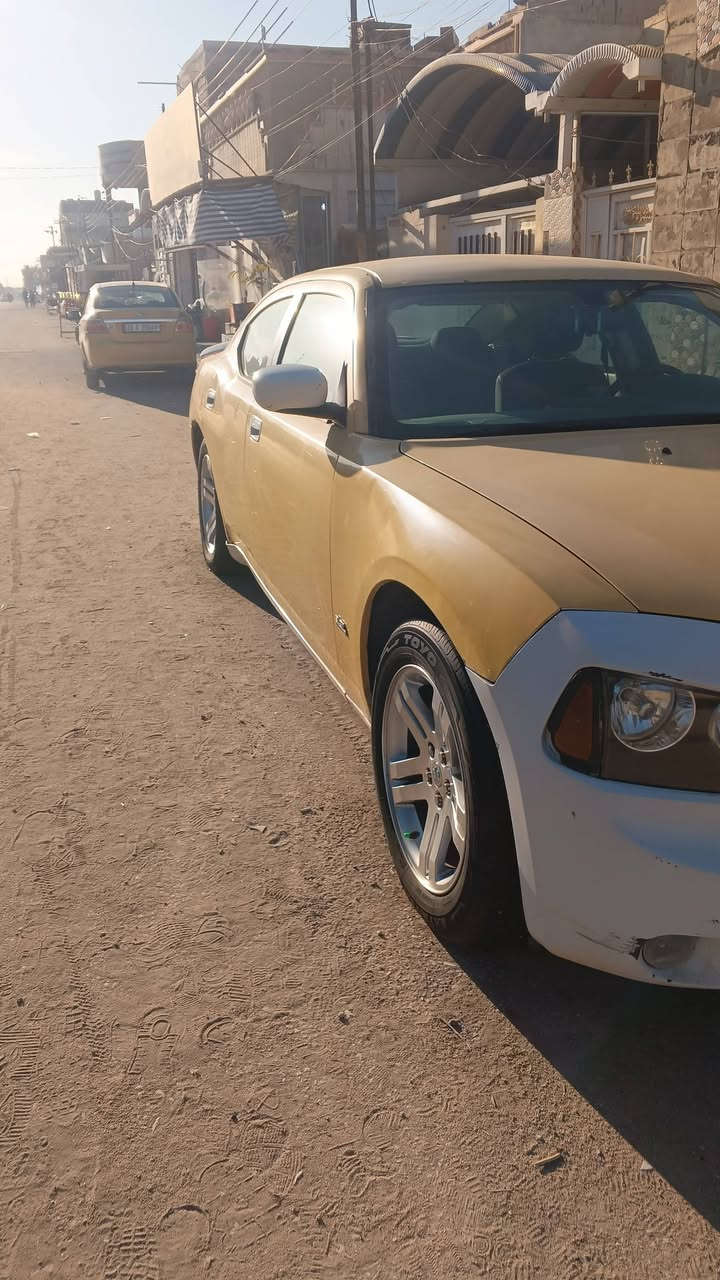 سلام عليكم جارجر 
مديل 10
مكينه وكير وحداده وتبريد كله شغال 
تخم تاير 
سيارة جاهزه مابيه اي نقص تخم تاير جديد 
بسمي مشروع وطني رقم نينوى انكليزي 
للبيع او مراوس حسب القناعه ‏‪***********‬‏
