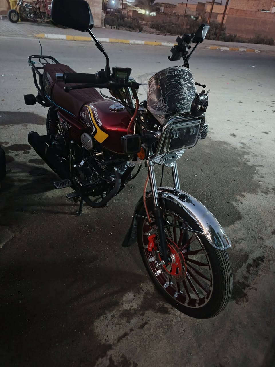 سيفان 26 مكفوله من تاير لتاير مااحجي بعد ***********
