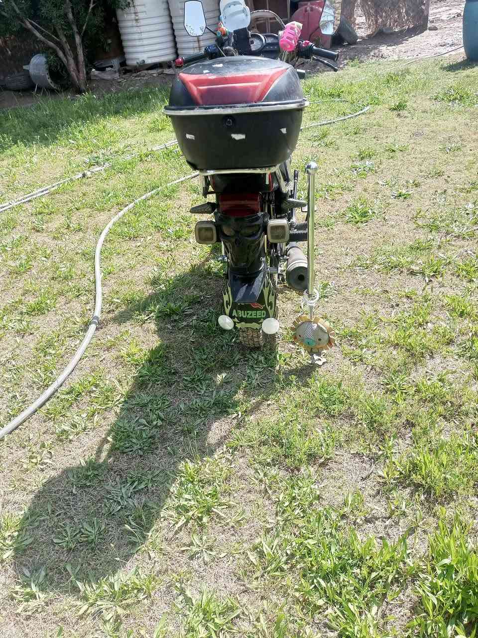 سلام عليكم  دراجه  ماكس وان  موديل 2024طالعه 2025دراجه خير من الله  دراجه مكفوله  المكان بابل اجبله السعر خاص  ***********
