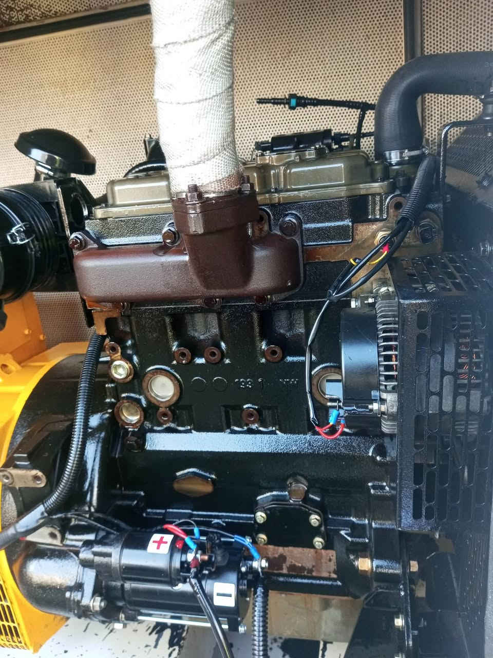 السلام عليكم مولد بيركنز انكليزي اصلي 
 33كيفي 3 سلندر.  كاتم 100% 🔊
. الاستفسار عل واتساب📞
 *********** 📞***********
توصيل كافه المحافظات  🚛
العنوان أربيل اصناعه الجنوبي
