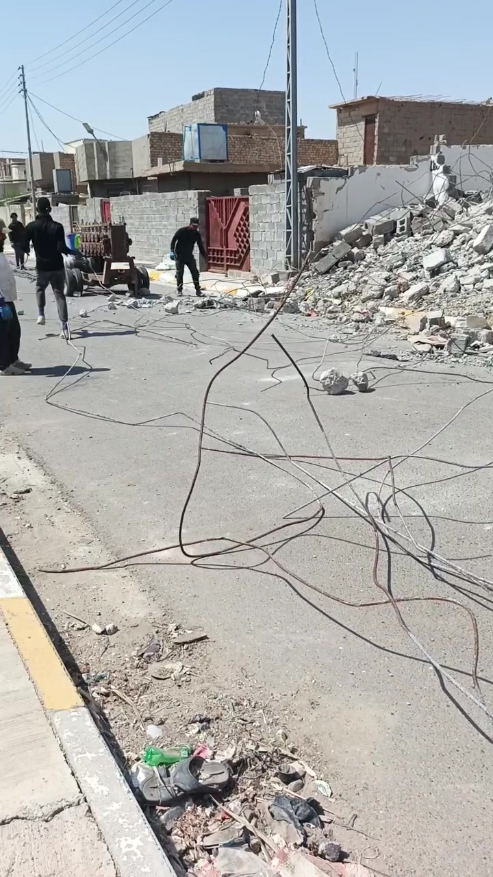 يوجد #يوجد_كادر_تفليش_الدوروالبنايات بأسعار مناسبة

باي مكان نجيك

***********
***********ابو لارا
