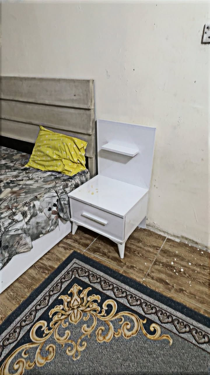 غرفه نوم 4 قطع  تركيه كلش نضيفه300
السعر 300 عنوان بغداد جديده 
وتساب ***********
