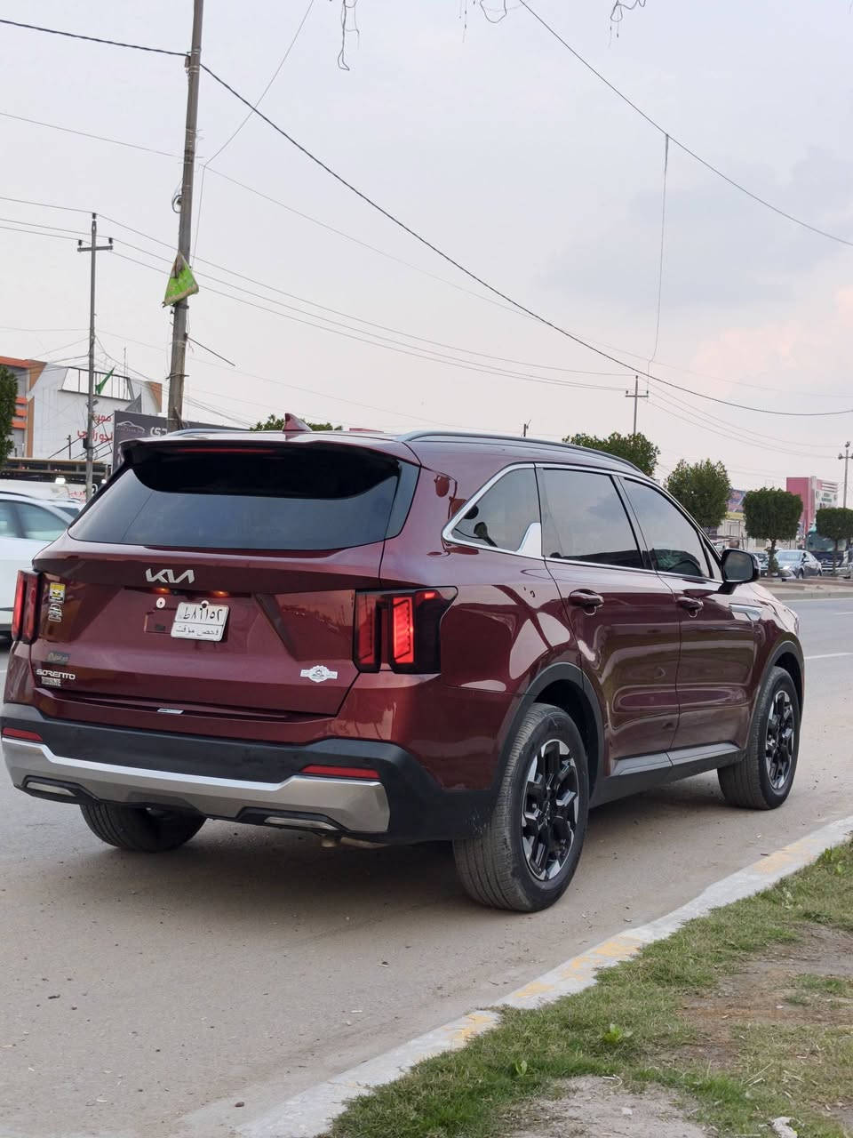 سلام عليكم سورنتو  مديل 2025 وارد امريكي البيع الون مميز الحادث موضح بل صورة 
مواصافت 7 راكب جلد كراسي امامي كهرباء  رادار 360 درجة 
فول تحكم استيرن  دحديد مسار قيادة ذاتية مثبت سرعة 
مكينة 2.5 4 اسلندر  ماشية 5000 السعر 250 وابي مجال الشراي الستفسار اتصل ب ***********
