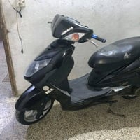 سكنس فحل نوزل دراجه نكره كهربائيات كامله عوزها نواقص خفيفه وترتيب مكان...