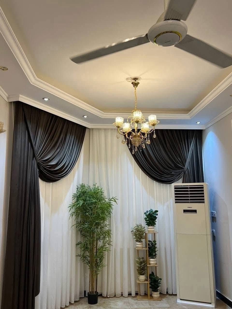 عرض. بالتقسيط        عرض بالتقسيط
بالتقسيط بالتقسيط 
لفتره محدوده سعر المتر ٣٥ الف الف كرسته وعمل 
#/ يعلن مكتب الامين لديكور عن انسب الأسعار 
شغل درجه اولى 
جبس بورد + نقشت مغربي+ صبغ داخل و الخارج 
عمل سطوح بوتر ستوب
وتساب او مراسلة الصفحه  
***********
