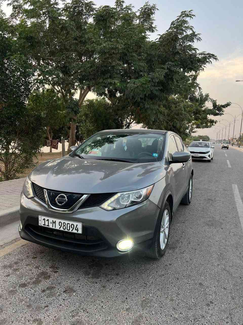 السلام عليكم 
للبيع نيسان روج 2019رقم بغداد مشروع وطني تحول بنفس اليوم شرط التحويل 
بدون صبغ بدون تبديل 
كير محرك شرط 
كامله ما بيها نقص لو برغي
العنوان صلاح الدين /تكريت/العلم
للستفسار اكثر اتصل
*********** تكريت, صلاح الدين
