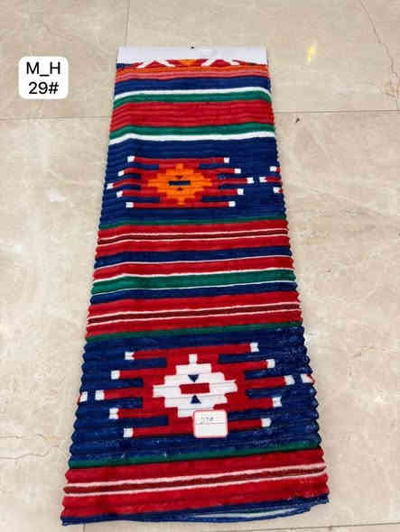 سلام عليكم بطانيه حفر مشجر جديد جملة فقط شورجه سوق صفافير شارع مراديه للتواصل ***********
