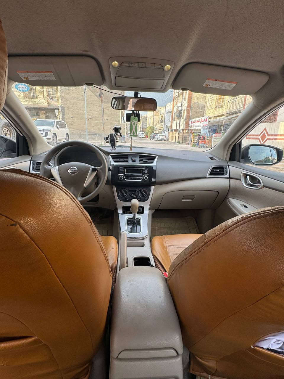 السلام عليكم 
سنترا خليجي موديل ٢٠١٨
ماشية ٢٥٠ الف كم 
ضرر بسيط بارد جاملغ ايسر فقط 
مكاني بغداد للاستفسار ***********
