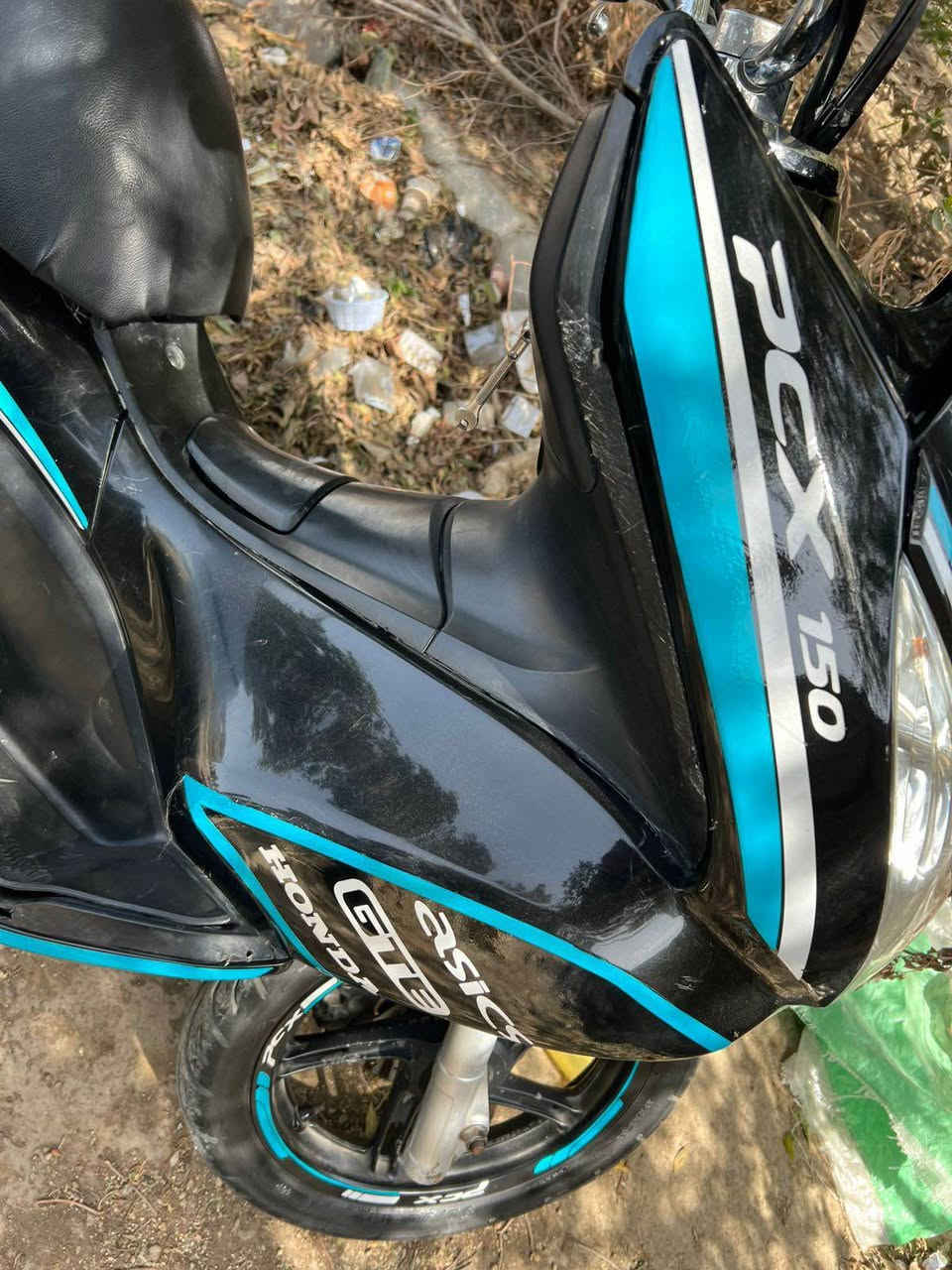 السلام عليكم 
اعاده النشر بسبب الوعود الكاذبه الدراجه 
بي سي اكس ياباني الاصلي حساس ازدحام مكينه ١٥٠ سويجات ثنين مري موجوده نكوه بكل وقت دهن كله موتل الدراجه معتني بيهه كلش مابيهه اي نقص فقط الخط الازرك طافي البقيه كفاله 
رايدهه ب مليون و ربع بيهه مجال البياعهه شرايه لا توصلون جماعت المليون تره الرنبه مالتهه ب ١٦ 
مكان بغداد الشعله بغداد, العراق


**إذا كنت صاحب هذا الإعلان وتريد حذفه لأي سبب، رجاءا أرسل رسالة إلى الدعم الفني**