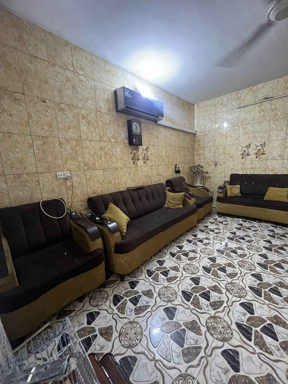 تخم  7مقاعد بسعر 180 مستعجلين على بيعته العنوان الغزاليه


**إذا كنت صاحب هذا الإعلان وتريد حذفه لأي سبب، رجاءا أرسل رسالة إلى الدعم الفني**