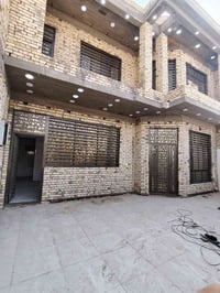 قطاع ٣٠ • ٢٠٠متر • طابق ونص